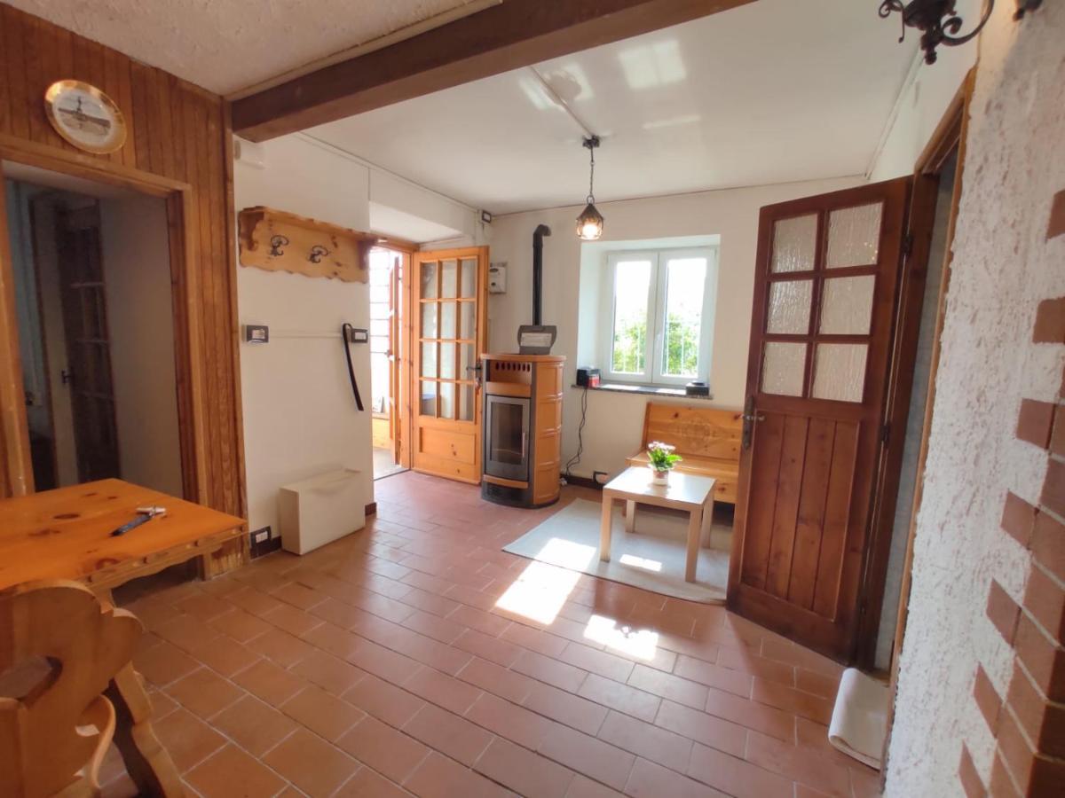 Appartamento Con Giardino Privato. Rubiana 外观 照片